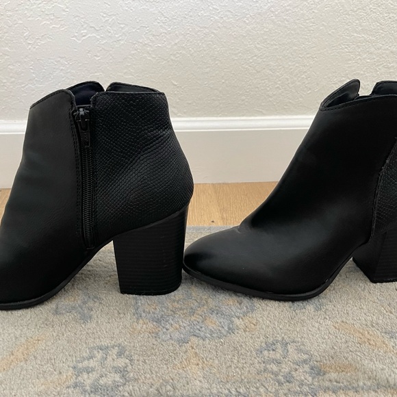 Black Leather Booties - Like New - Picture 3 of 9